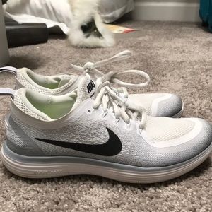 Nike free run distance